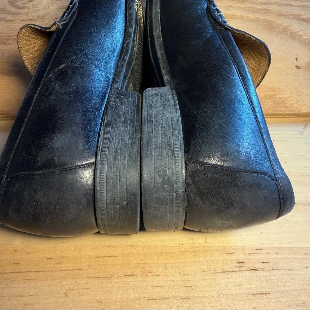 Johnston & Murphy 9 Black sheepskin Venetian Leather Loafers dress shoes supple